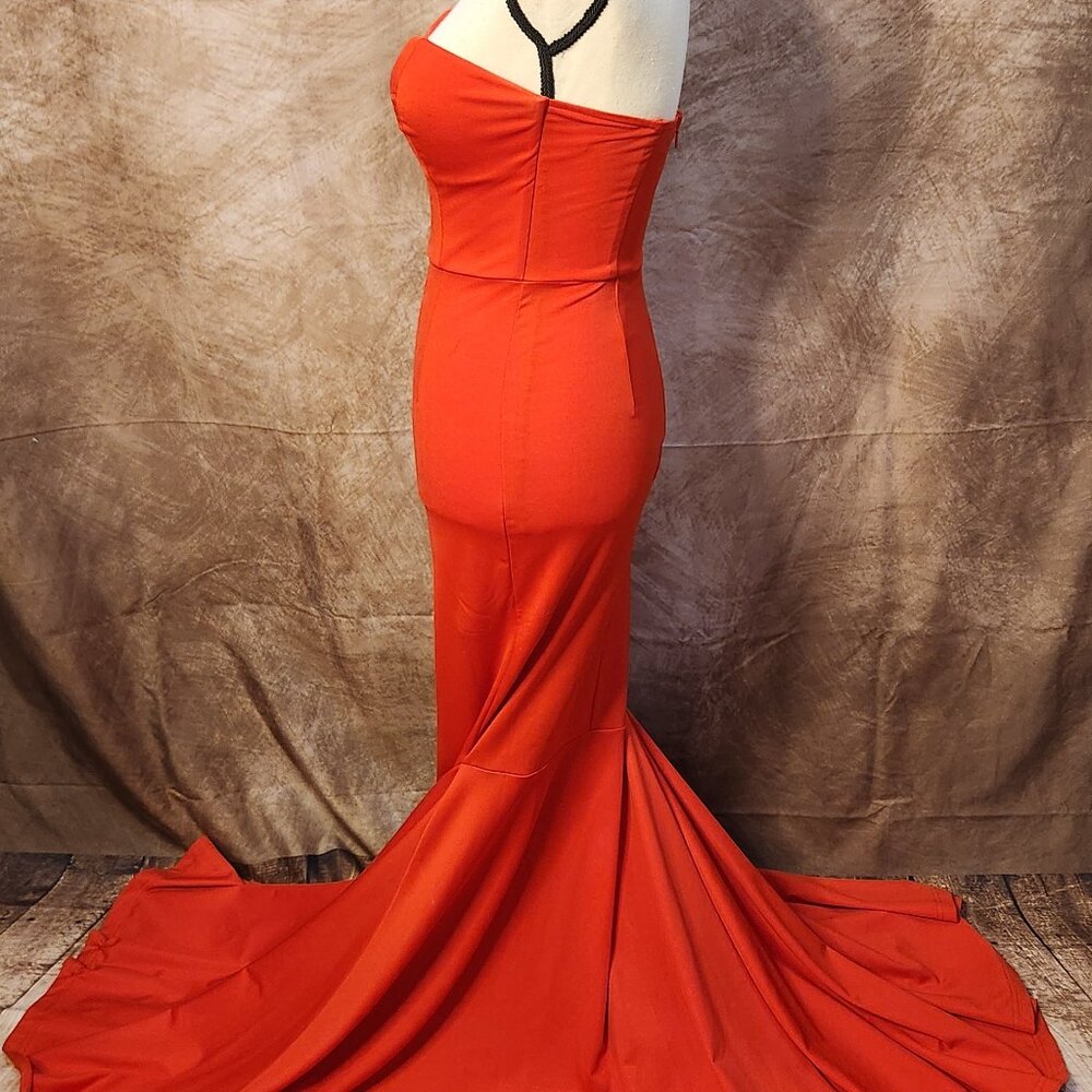 Strapless Mermaid Gown – Red – Size S - Picture 10 of 15